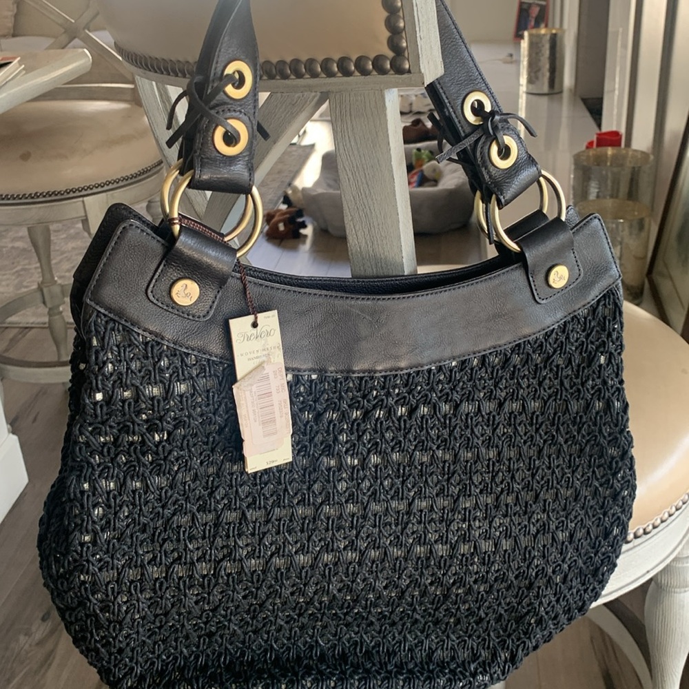 NWT TreVero Woven mesh Black leather and gold hardware Gorgeous handbag !!! - Picture 8 of 12